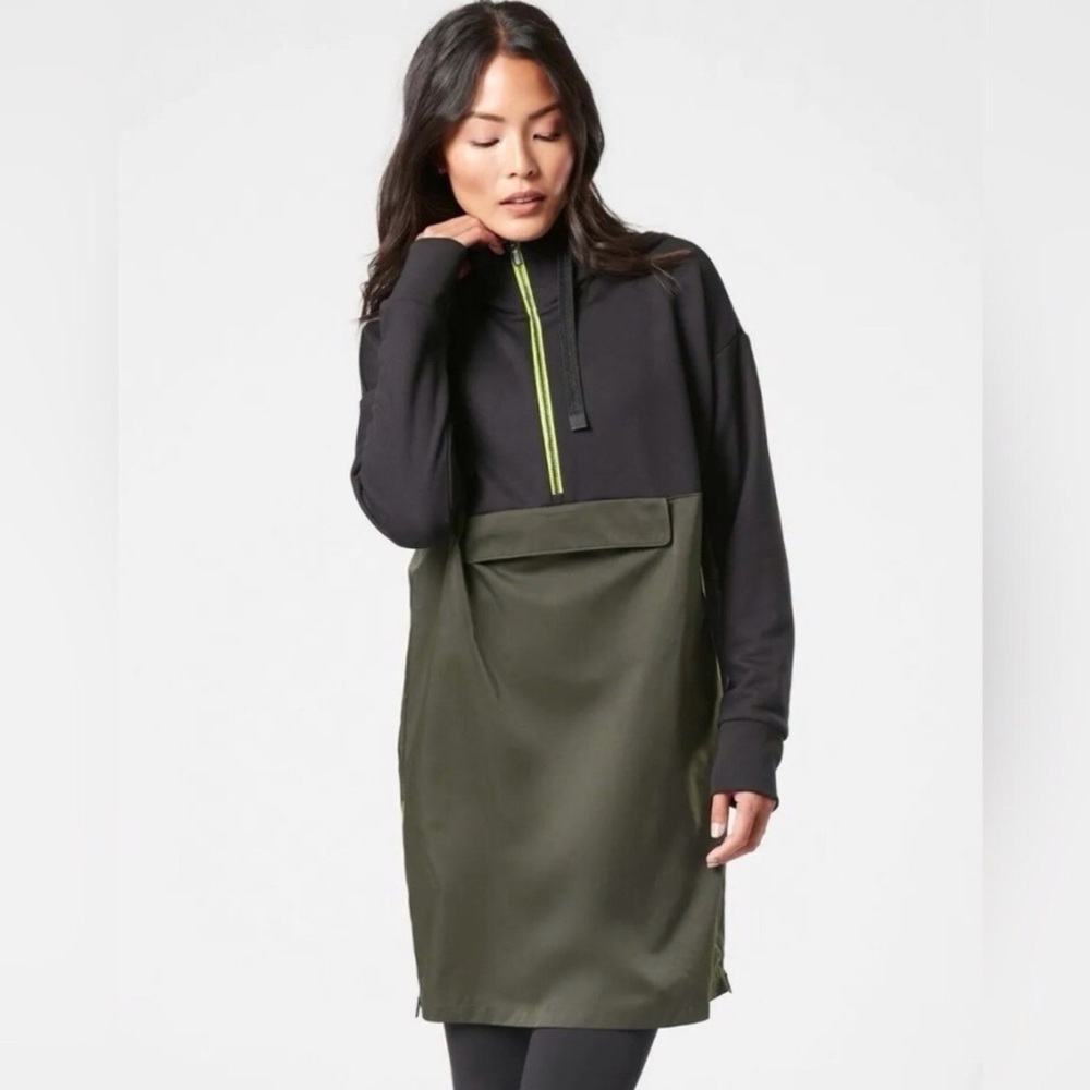 NWOT Athleta Radiant Hybrid Dress Oversized Hoodie Ancient Forest / Black MP - Picture 2 of 9